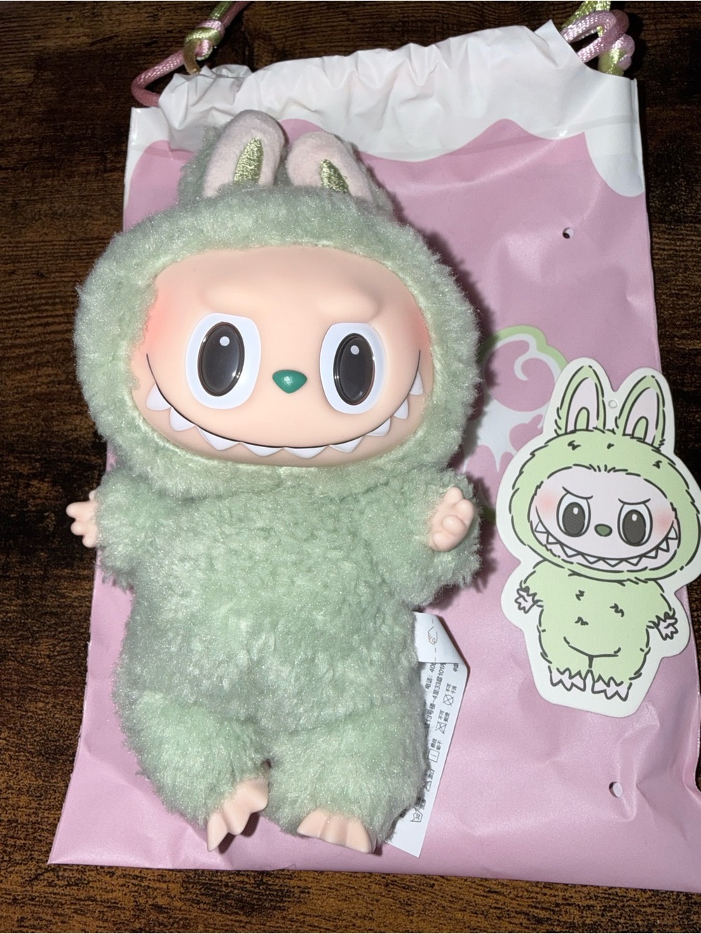 Pop mart The monsters exciting macaron green grape